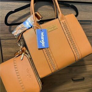 Wrangler Brown Handbag and Pouch Set